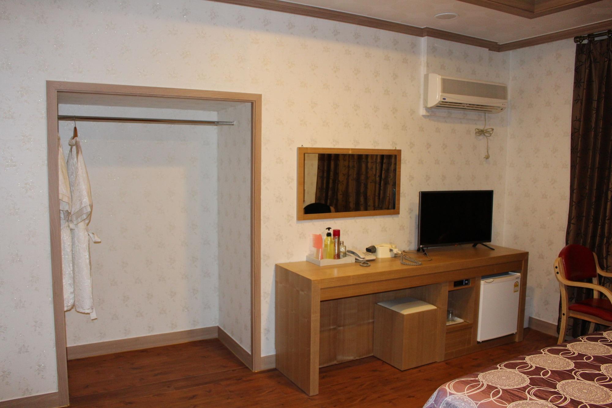 Hotel Parkwood Incheon Airport Ngoại thất bức ảnh