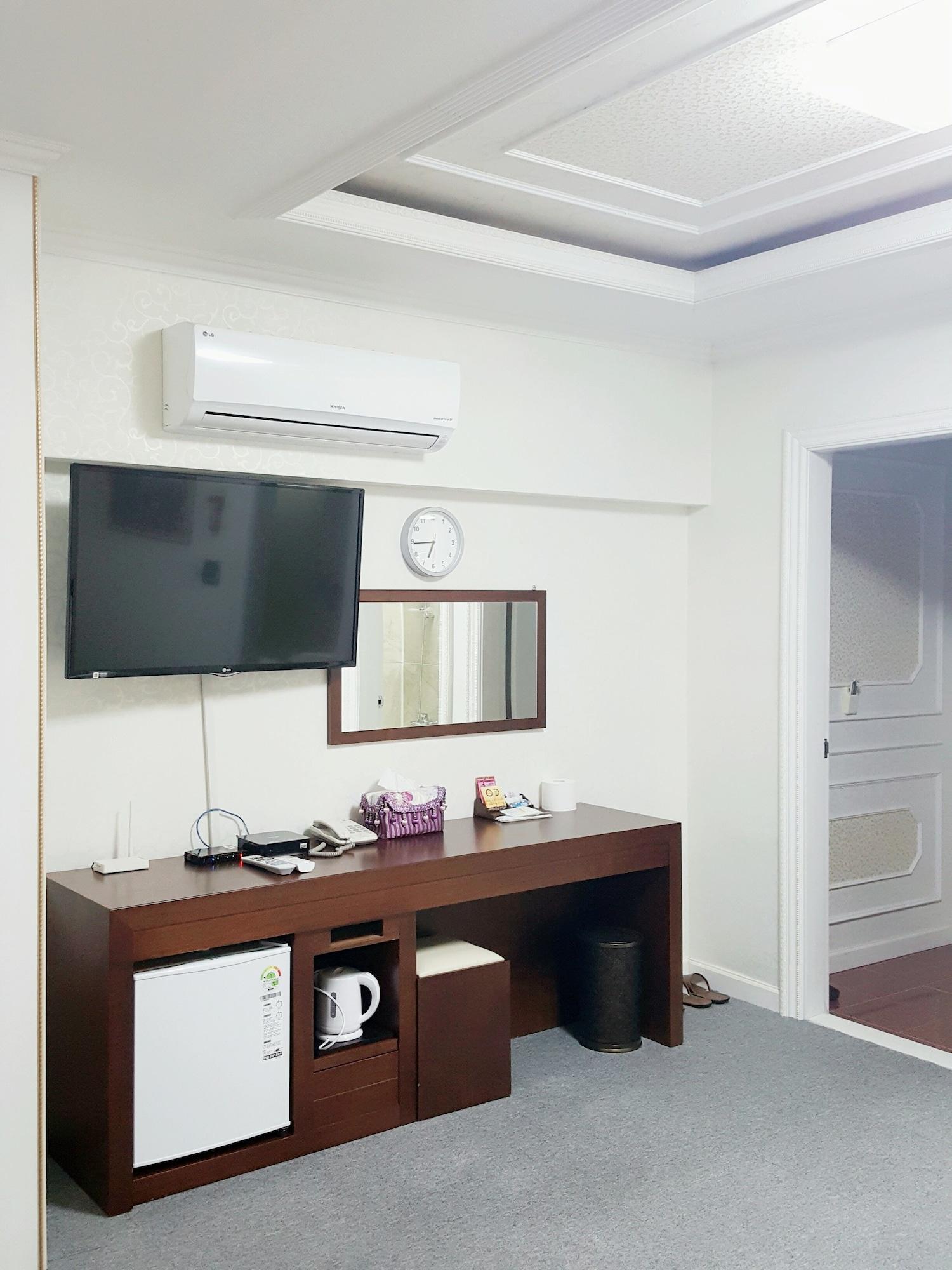 Hotel Parkwood Incheon Airport Ngoại thất bức ảnh