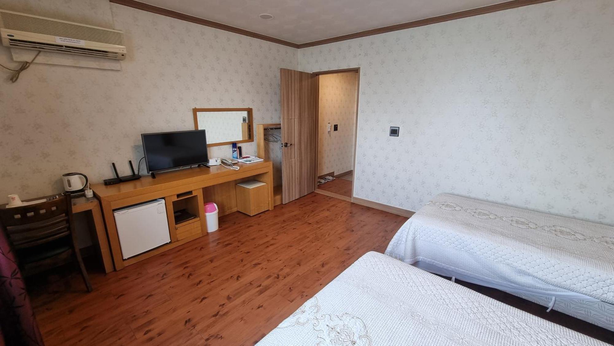 Hotel Parkwood Incheon Airport Ngoại thất bức ảnh