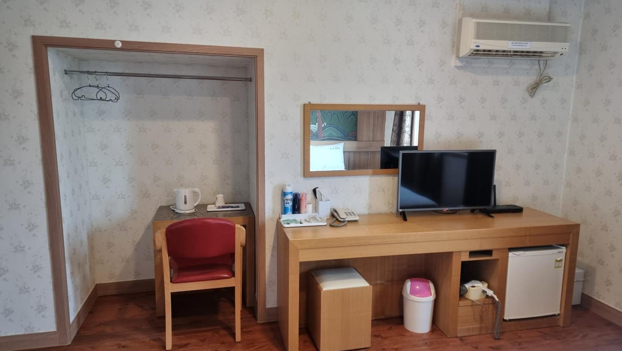 Hotel Parkwood Incheon Airport Ngoại thất bức ảnh