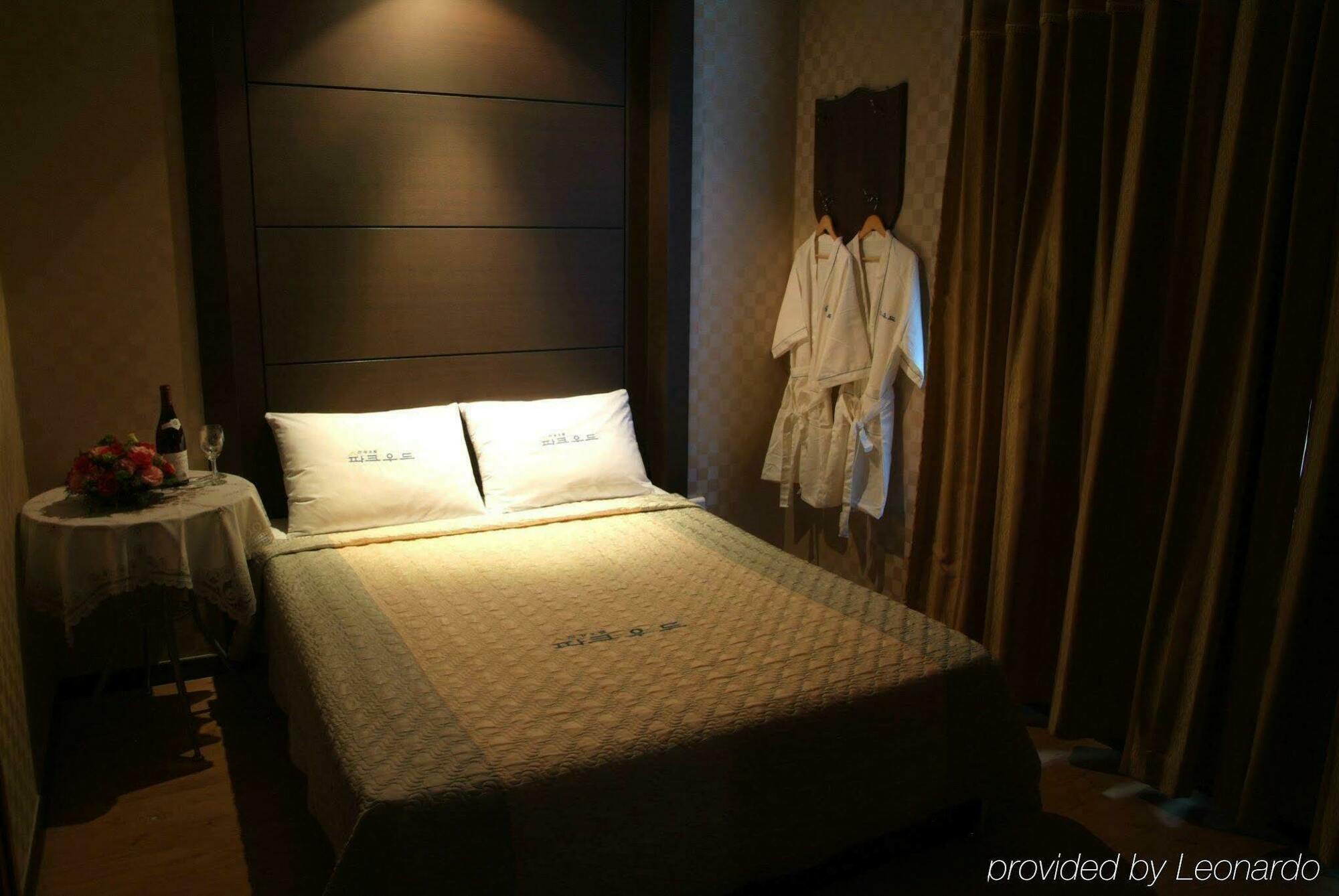 Hotel Parkwood Incheon Airport Phòng bức ảnh